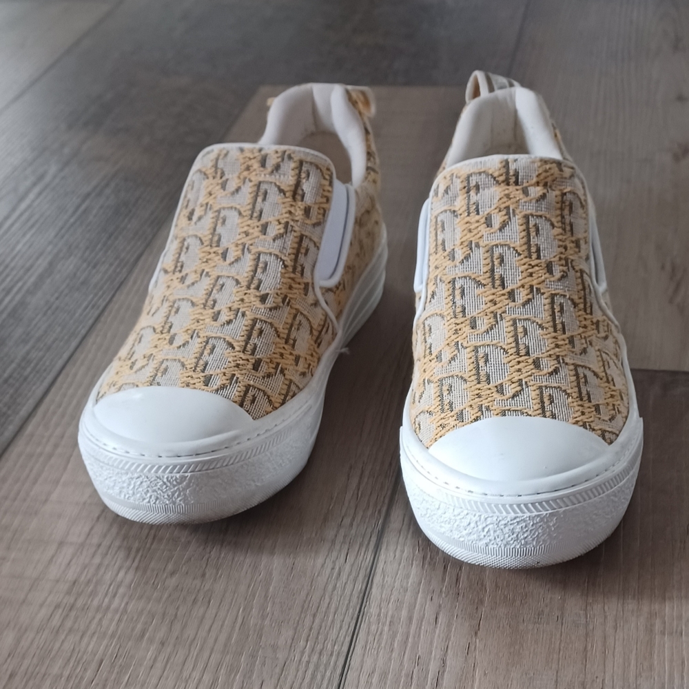Christian Dior Walk "N" Dior oblique logo slip-on sneakers Women's Size 8 ~
